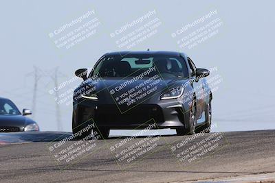 media/Jun-25-2023-Speed SF (Sun) [[f001402e15]]/Yellow Group/Session 2 (Outside Grapevine)/